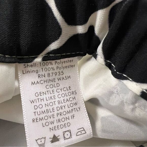 Susan graver graphic print a line midi skirt Sz S - Picture 6 of 6